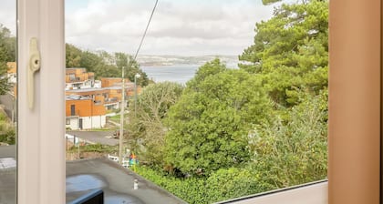 Silver 2 Bedroom Apartment