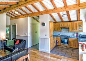 Imagen sin descripción, 5 de 15, botón