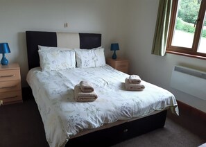 2 bedrooms, free WiFi