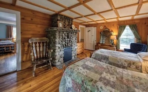 6 camere, una scrivania, culla da viaggio, Wi-Fi gratuito