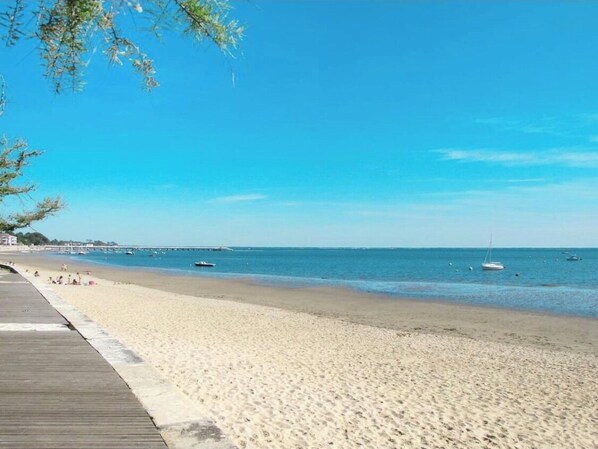Beach nearby, sun-loungers
