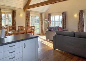 Living area - 2 bedroom accommodation in Palgrave, Diss (Palgrave, Diss)