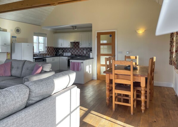 Unclassified image, 1 of 13, button