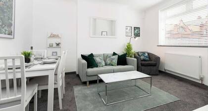 Modern and fresh house near the town centre
