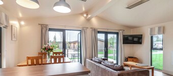 A stunning luxury lodge, perfect for a couples retreat or family break.