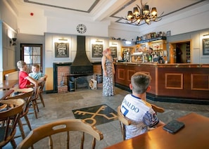 Bar (in der Unterkunft)