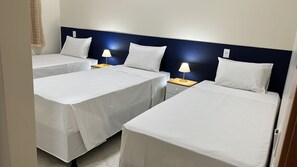 Comfort Room, 1 Large Single Bed | Egyptian cotton sheets, premium bedding, desk, laptop workspace - Salvador Palace Hotel (Bady Bassitt)