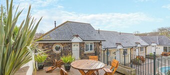 2 bedroom accommodation in Porth, Nr Newquay