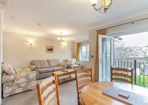 1 bedroom accommodation in Porth, Nr Newquay