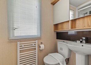 Bathroom - Luxurious and contemporary caravan. (Reynalton, Nr Narberth)