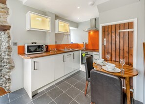 Unclassified image, 3 of 13, button - Oat Cottage is very individual. (Watergate, Looe)