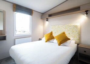 2 bedrooms - Located in a cul-de-sac near the main clubhouse. (Hunstanton)