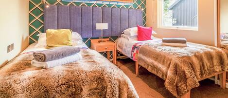 3 bedrooms, WiFi (free)
