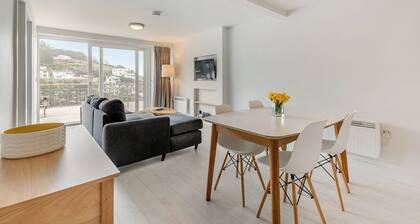 Sea Breeze Premier apartments are perfect for a getaway with friends.