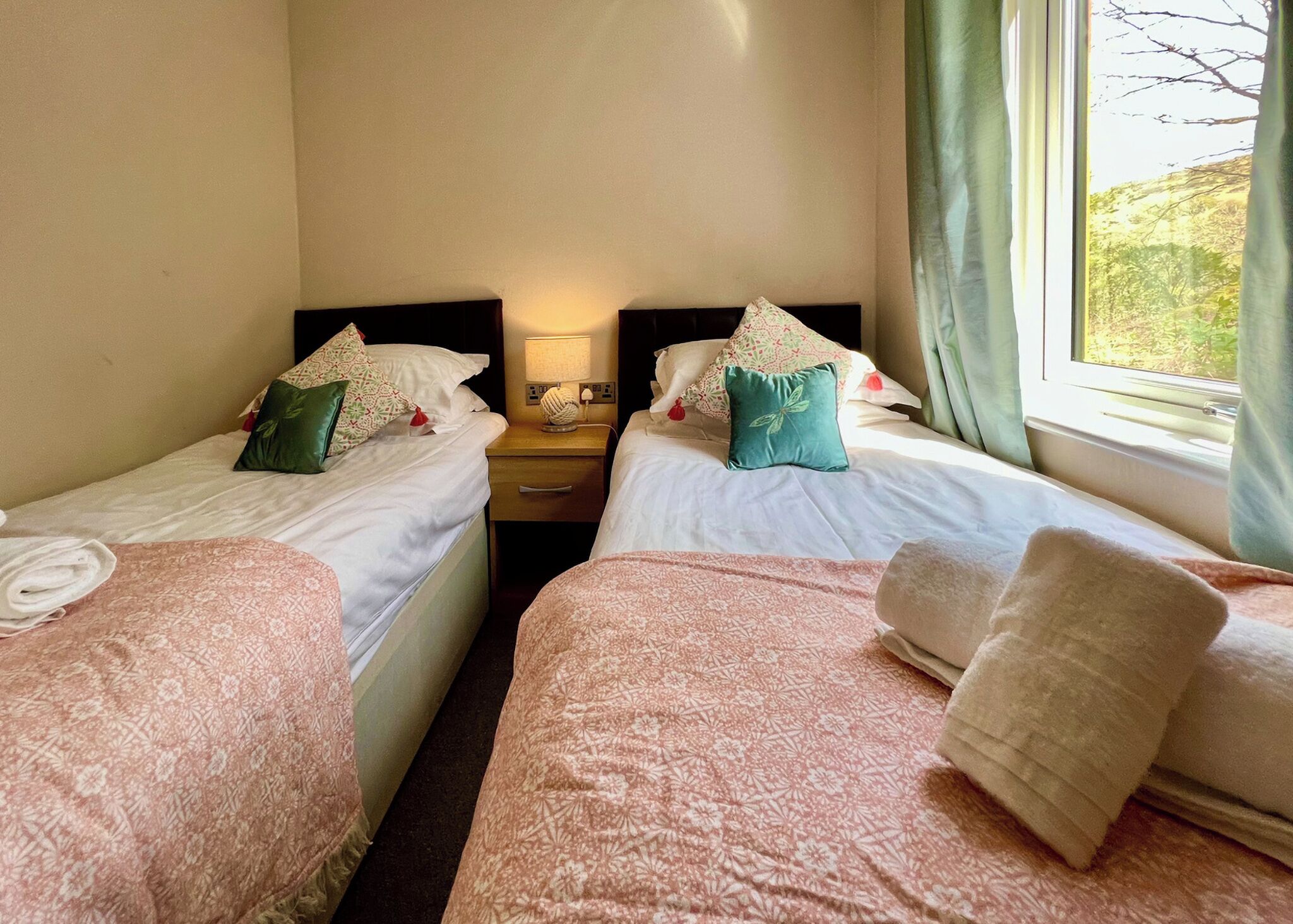 2 bedrooms, free WiFi
