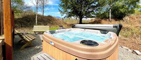 Bain à remous extérieur