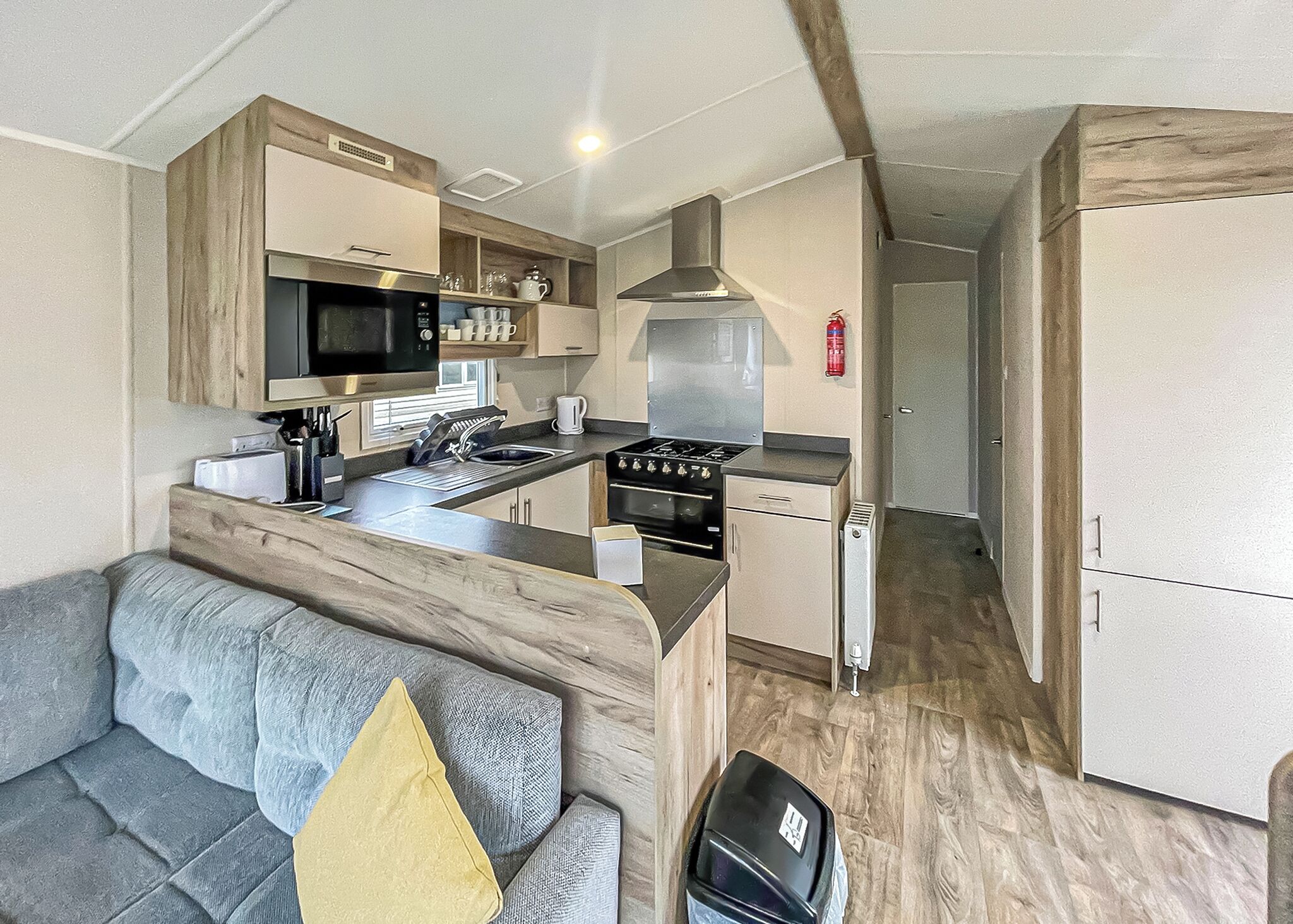 Fridge, oven, stovetop, toaster