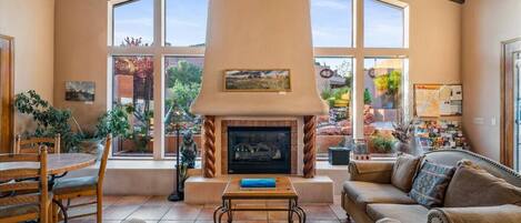 Flachbildfernseher, DVD-Player