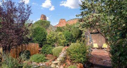Unique romantic villa in the heart of The Village of Oak Creek next to Bell Rock