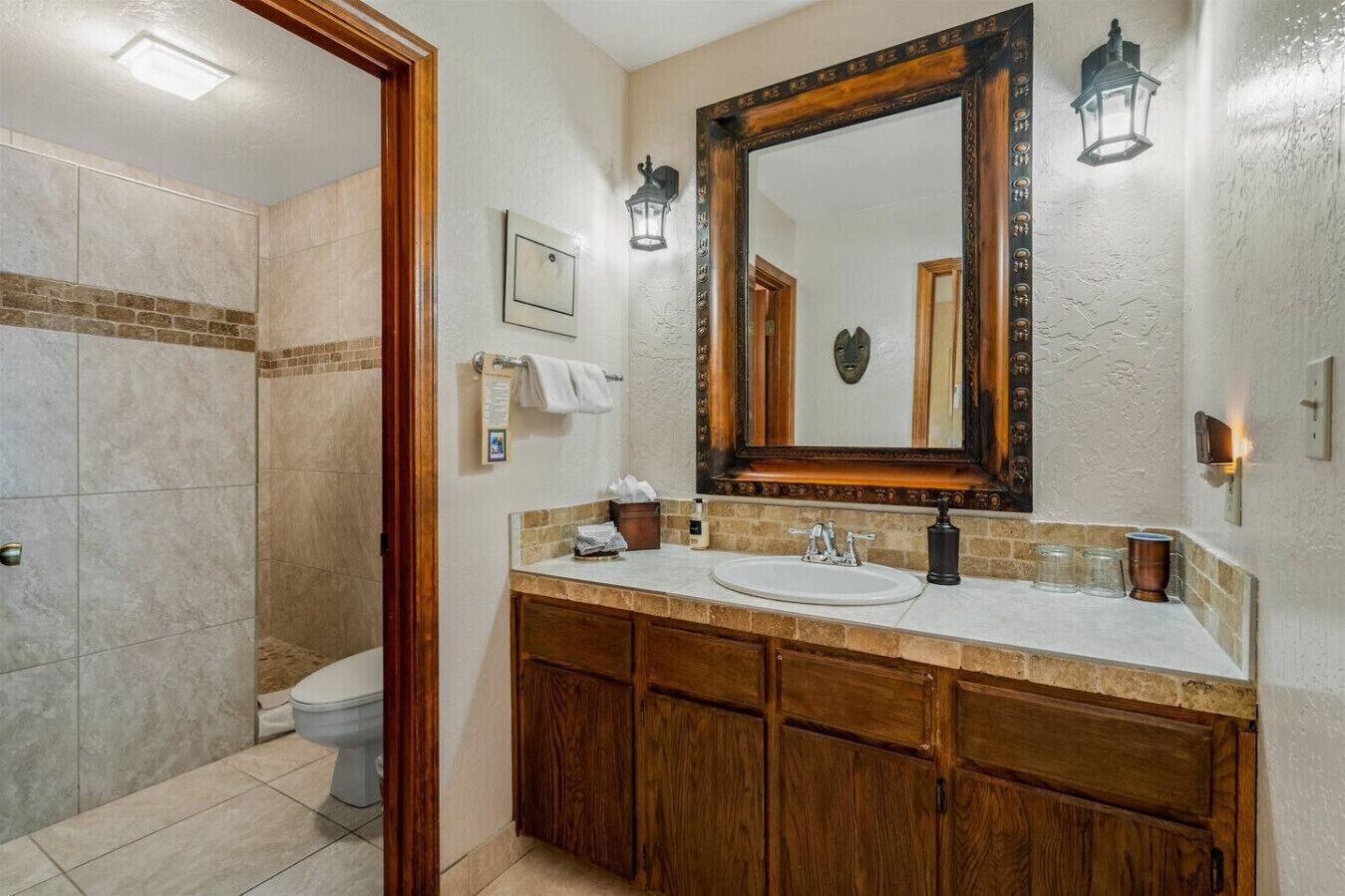 Hårtørrer, håndklæder