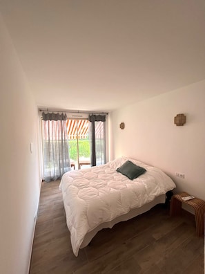 2 habitaciones, tabla de planchar con plancha y wifi gratis