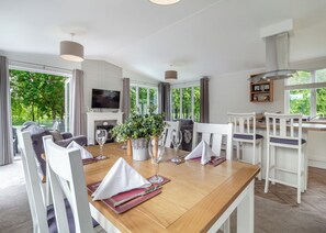 Dining - 2 bedroom accommodation in Earls Colne, Colchester (Earls Colne, Colchester)