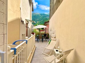 Terrace/patio - Casa La Wanda - Camaiore, Toscana - 2 Br & Terrace (Camaiore)