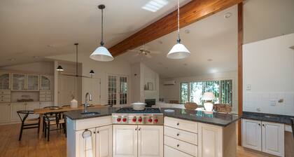 Country Estate Outside Hudson - Heated Extra Large Pool w/ Outdoor Barrel Sauna