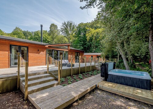 A stunning lodge with a centre lounge.