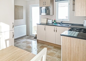 Fridge, oven, stovetop, toaster