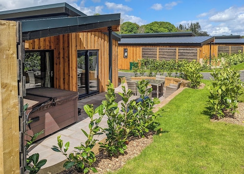 A magnificent bespoke lodge perfect for a family escape.