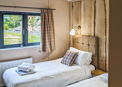 A magnificent bespoke lodge perfect for a family escape.