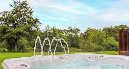 2 Schlafzimmer Unterkunft in Storwood, York