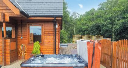 Set in a peaceful location and perched over the lake.