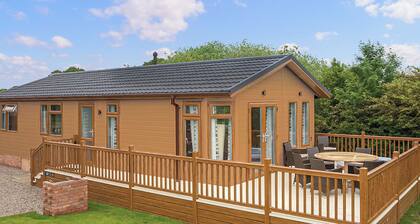 Little Red Heart Lake View