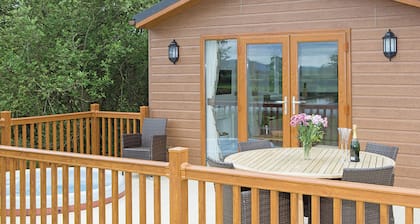 Little Red Heart Lake View