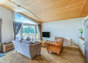 Unclassified image, 5 of 23, button - 3 bedroom accommodation in Ellesmere (Ellesmere)