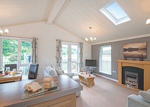 Living area - Refurbished in 2022. Boutique and spacious contemporary timber lodge. (Whitfield, Hexham)