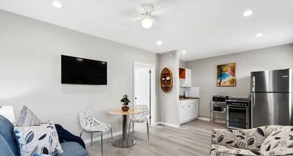 OCEAN AIR & SALTY HAIR