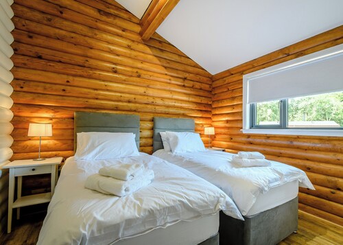 2 chambres à coucher à Annbank, Ayr