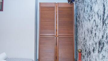 Private Classic Room | Ropa de cama de alta calidad y wifi gratis