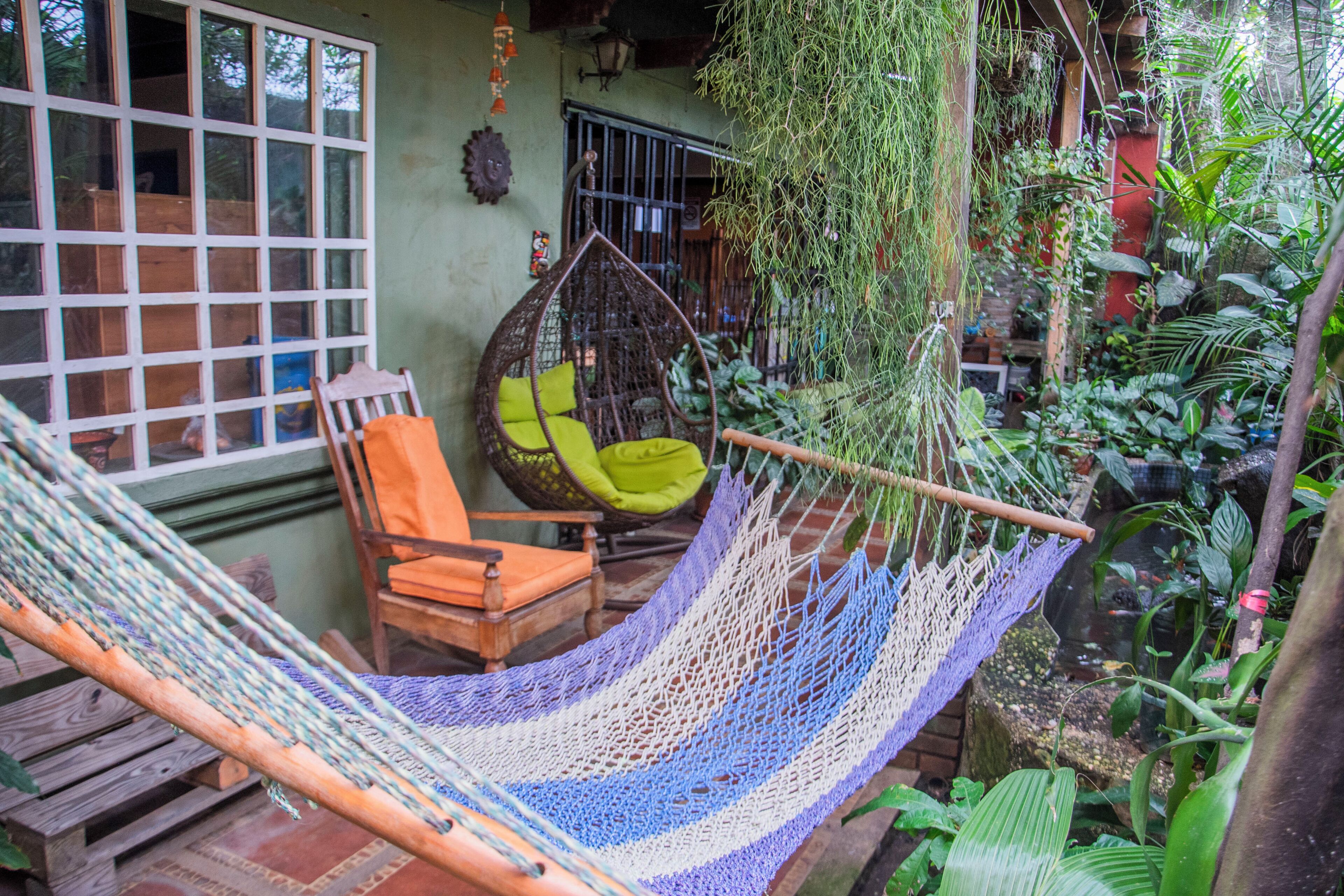 32-inch TV with cable channels