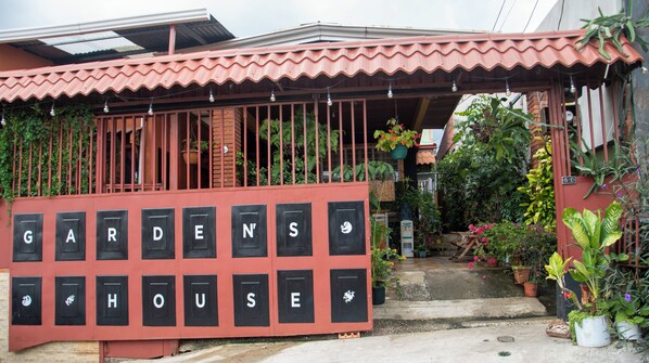 Front of property -  Gardens House, Airport Juan Santamaría, Alajuela, San Jose (Alajuela)