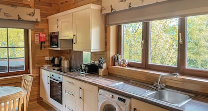 1 bedroom accommodation in Nr Kirriemuir