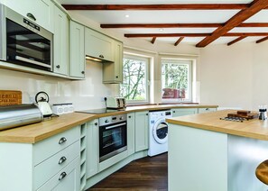 Fridge, oven, stovetop, toaster