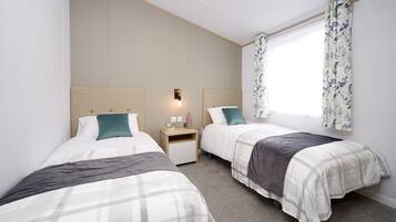 2 bedrooms