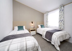2 bedrooms
