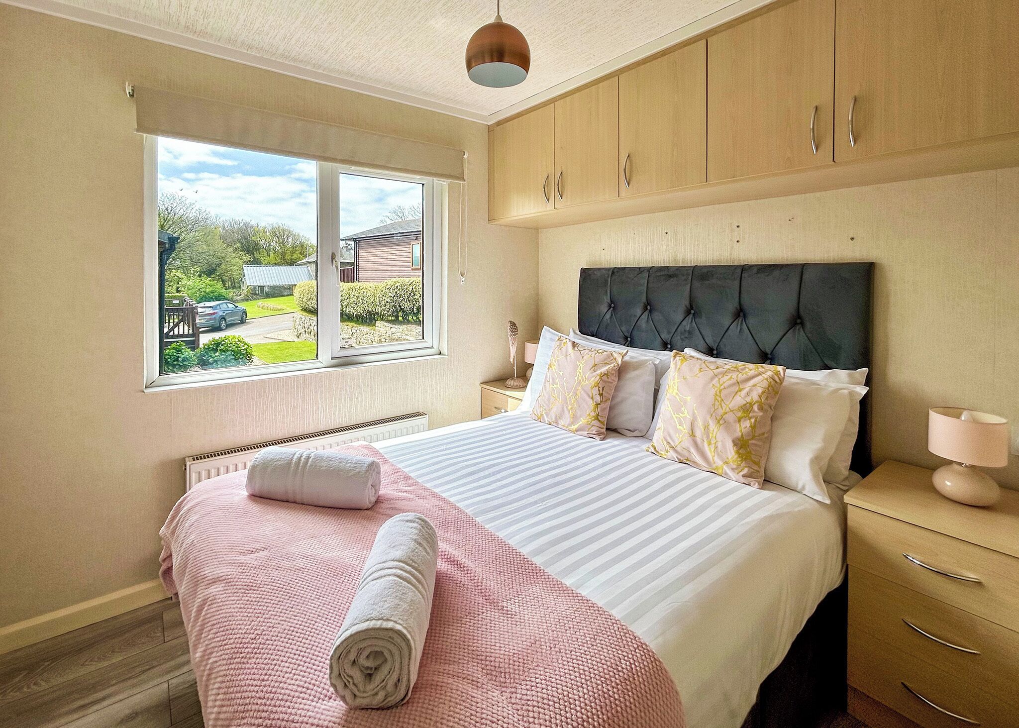 2 bedrooms, free WiFi