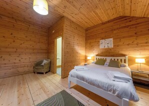 2 bedrooms, free WiFi
