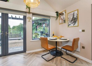 Dining - 1 bedroom accommodation in South Duffield, Nr York (South Duffield, Nr York)